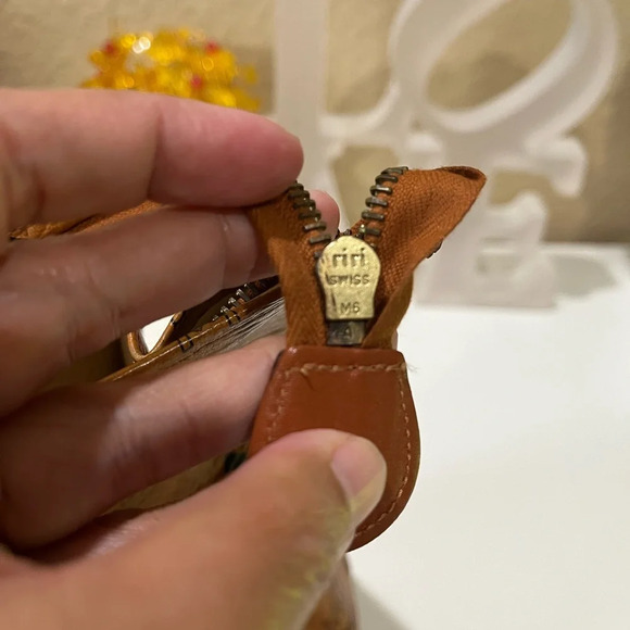 MCM Cognac Pouch - Picture 12 of 14